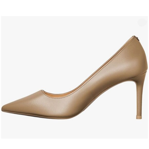 Brand New MICHAEL Michael Kors Women's Alina Flex Leather Pump - Picture 2 of 6